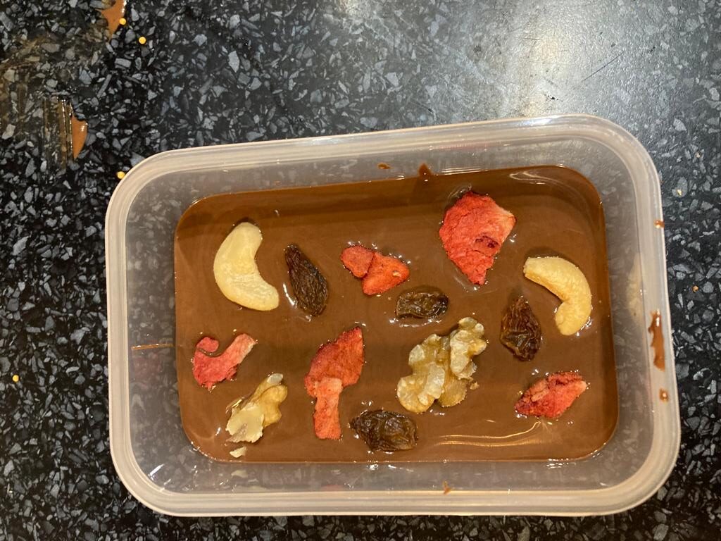 Čokoláda s oříšky